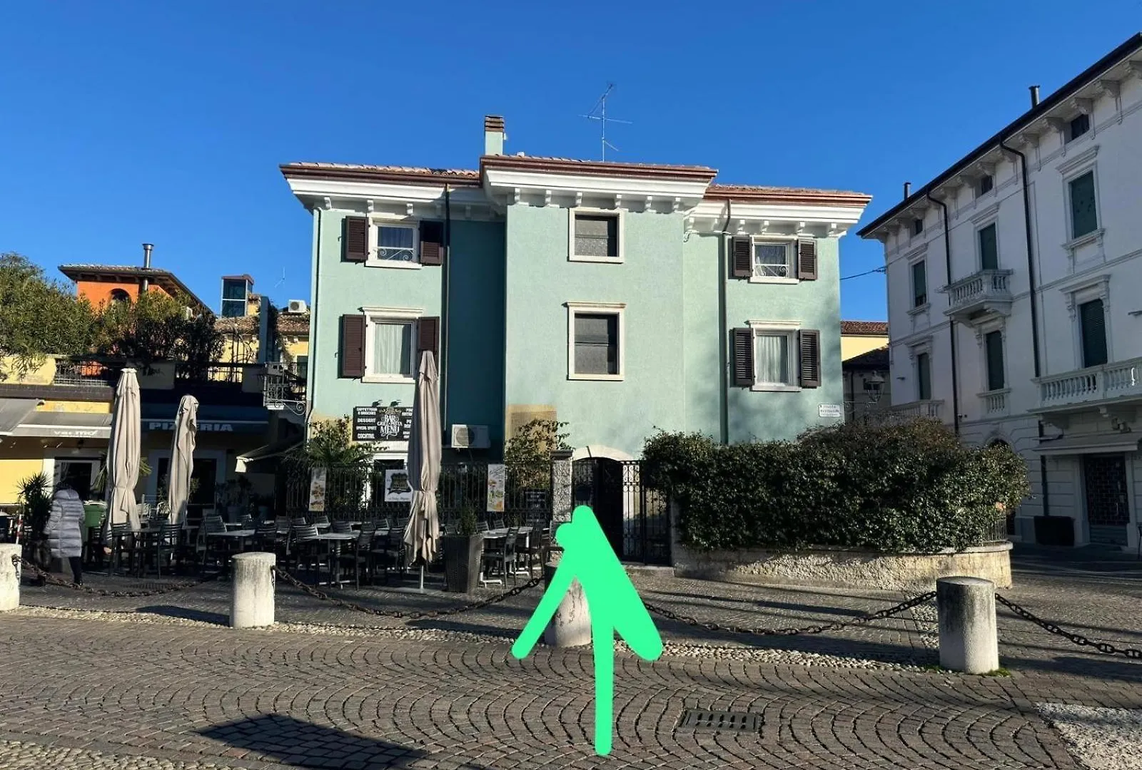 Residenza Giovanni Fronte Lago - Residence Garda Lago Peschiera del Garda Italy