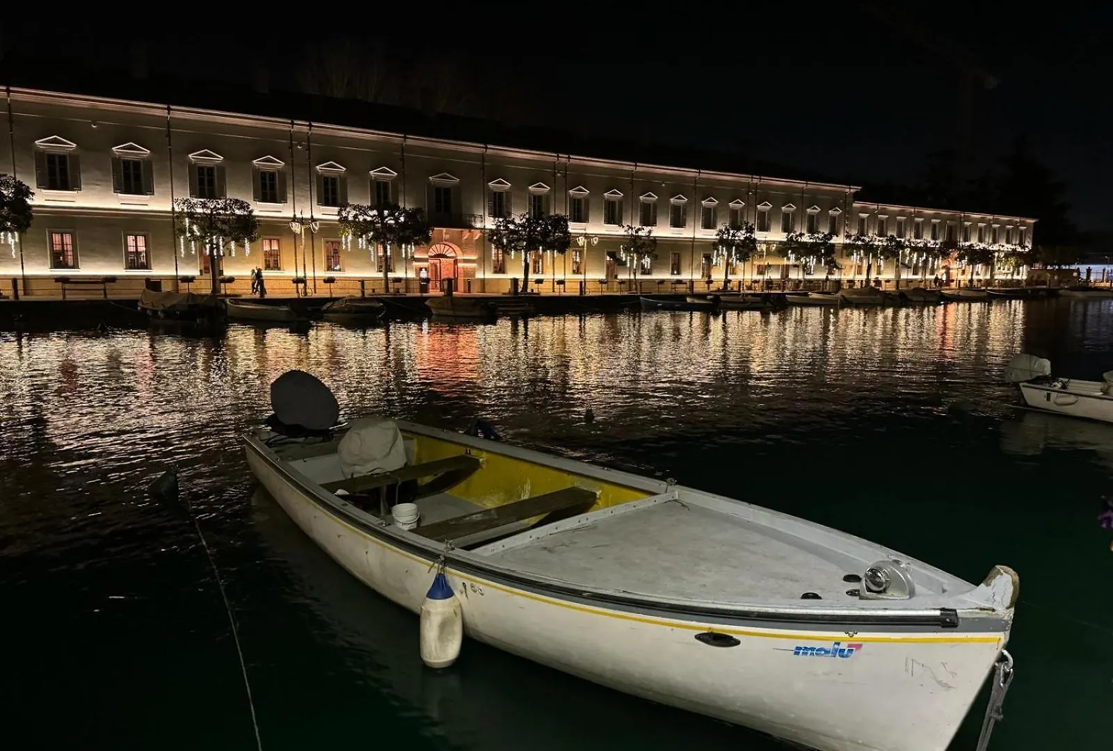 Residenza Giovanni Fronte Lago - Residence Garda Lago Peschiera del Garda