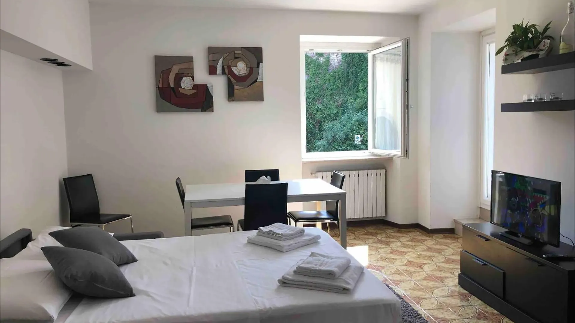 Residenza Giovanni Fronte Lago - Residence Garda Lago Peschiera del Garda