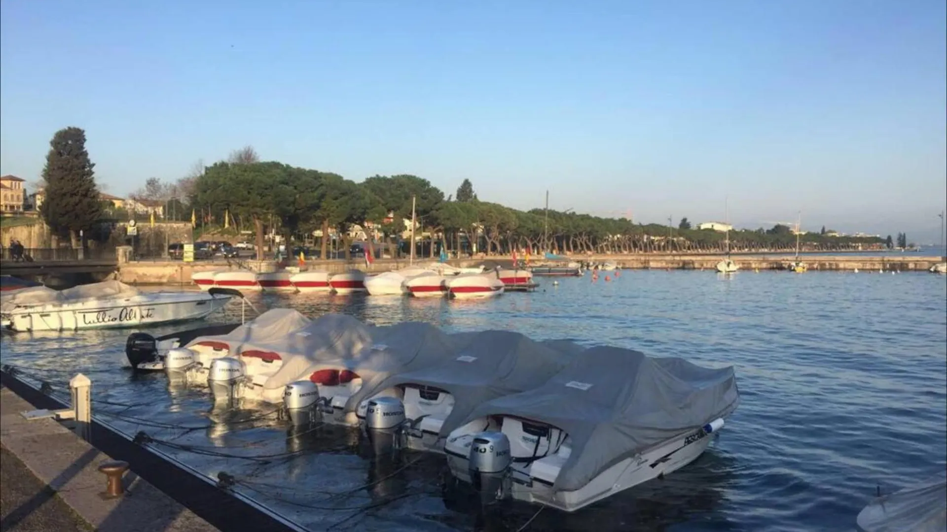 Residenza Giovanni Fronte Lago - Residence Garda Lago Peschiera del Garda